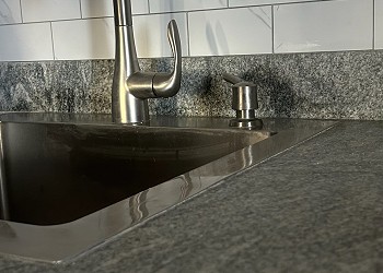 Grand Block apartment 8