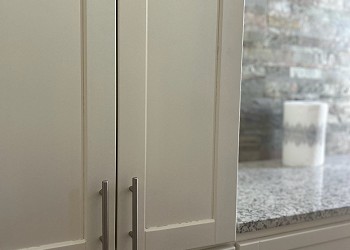 Grand Block Apartment 13