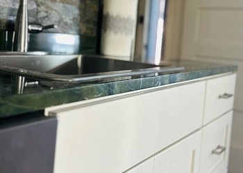 Grand Block Apartment 12