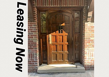 Northampton apartment near Smith